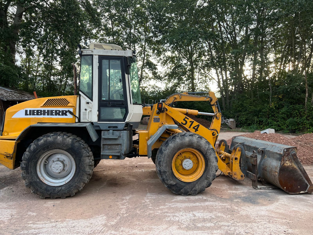 Liebherr L 514 Stereo - Колесен товарач: снимка 3 Liebherr L 514 Stereo - Колесен товарач: снимка 3