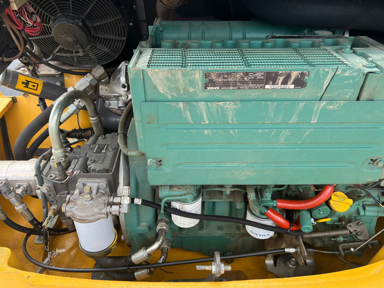 Volvo L 28 F kein 30 oder 35 - Колесен товарач: снимка 4 Volvo L 28 F kein 30 oder 35 - Колесен товарач: снимка 4