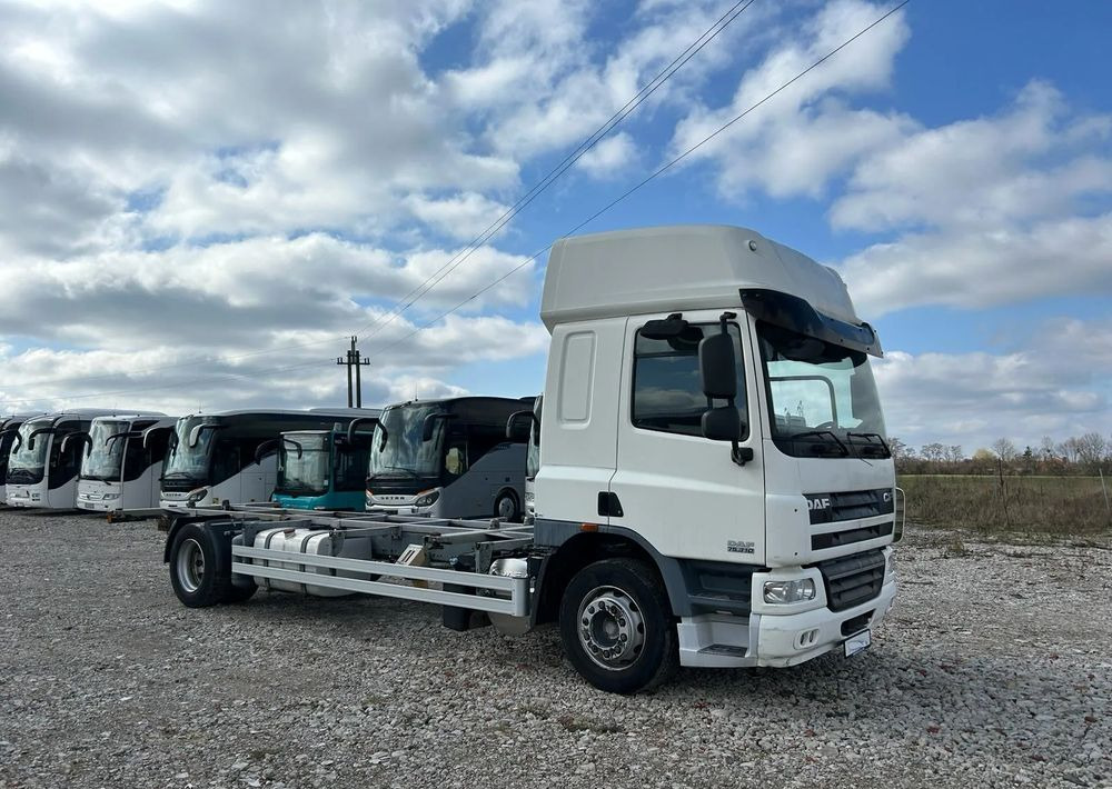 DAF CF75.310 - Шаси кабина: снимка 1 DAF CF75.310 - Шаси кабина: снимка 1