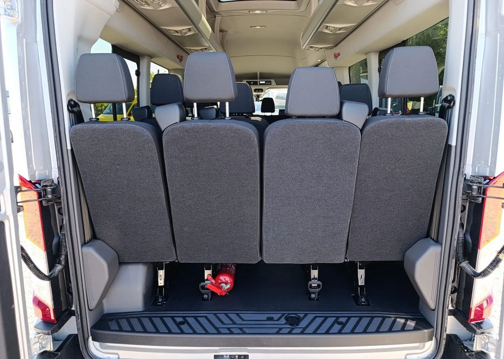 Микробус, Пътнически бус Ford Transit: снимка 8