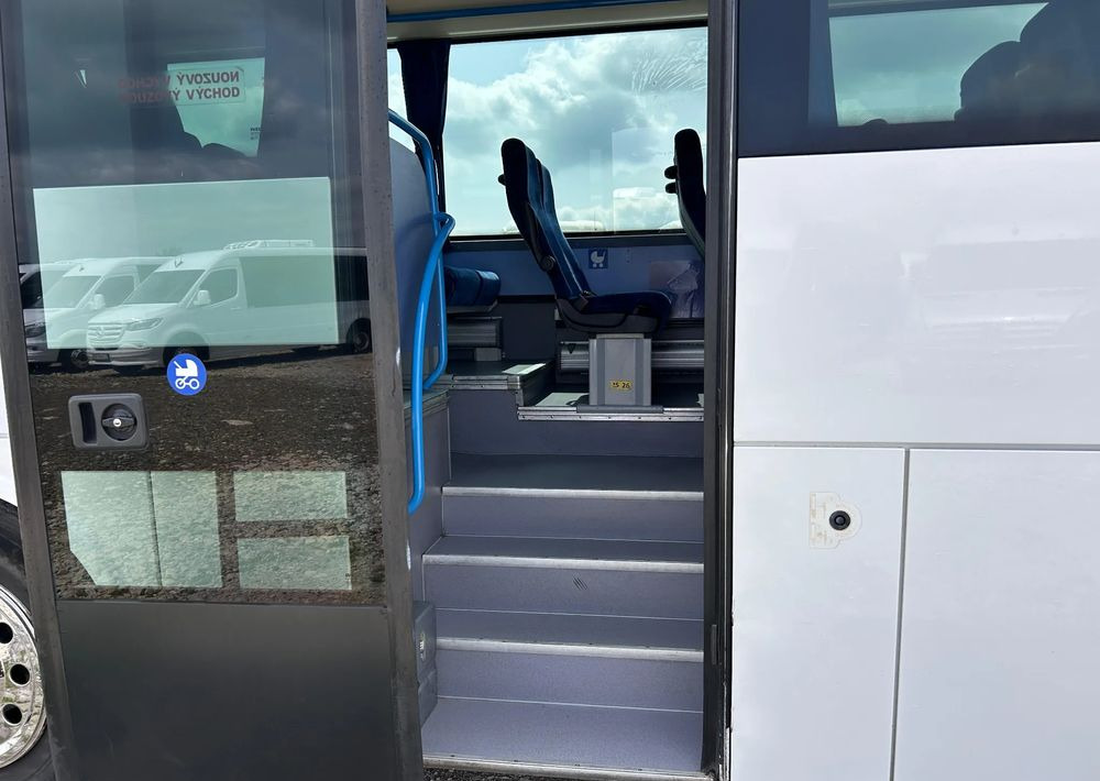 Iveco Crossway - Междуградски автобус: снимка 4 Iveco Crossway - Междуградски автобус: снимка 4