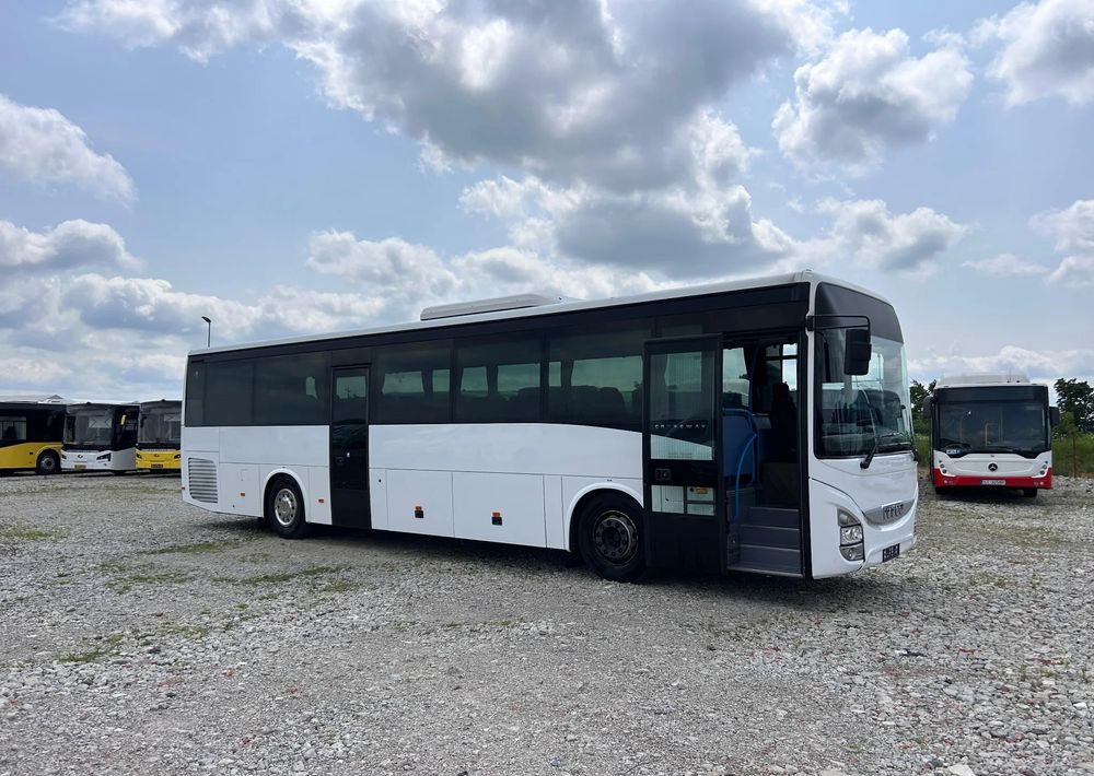 Iveco Crossway - Междуградски автобус: снимка 2 Iveco Crossway - Междуградски автобус: снимка 2