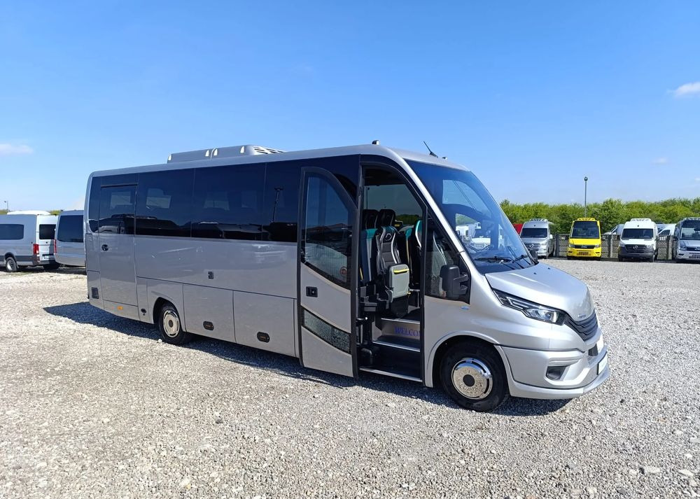 Iveco Daily - Микробус, Пътнически бус: снимка 2 Iveco Daily - Микробус, Пътнически бус: снимка 2