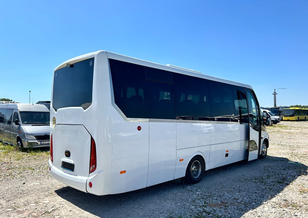 Iveco Daily - Микробус, Пътнически бус: снимка 4 Iveco Daily - Микробус, Пътнически бус: снимка 4
