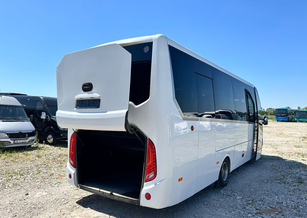 Iveco Daily - Микробус, Пътнически бус: снимка 5 Iveco Daily - Микробус, Пътнически бус: снимка 5
