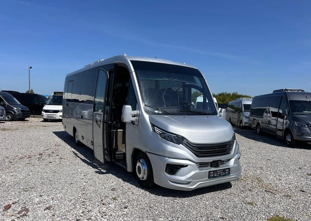 Iveco Daily - Микробус, Пътнически бус: снимка 1 Iveco Daily - Микробус, Пътнически бус: снимка 1