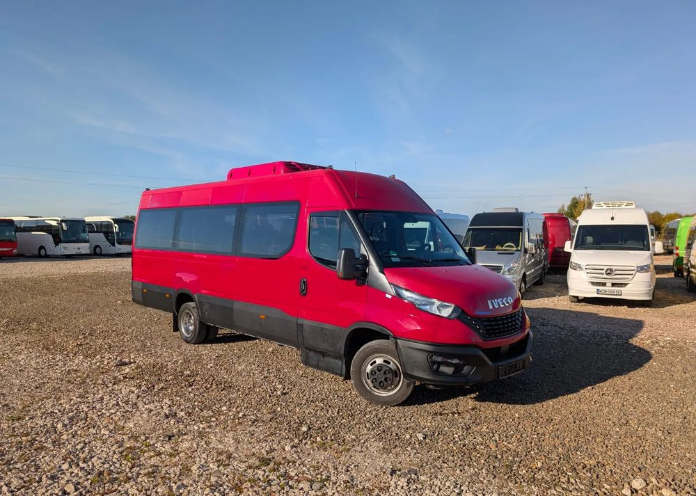 Iveco Daily - Микробус, Пътнически бус: снимка 1 Iveco Daily - Микробус, Пътнически бус: снимка 1