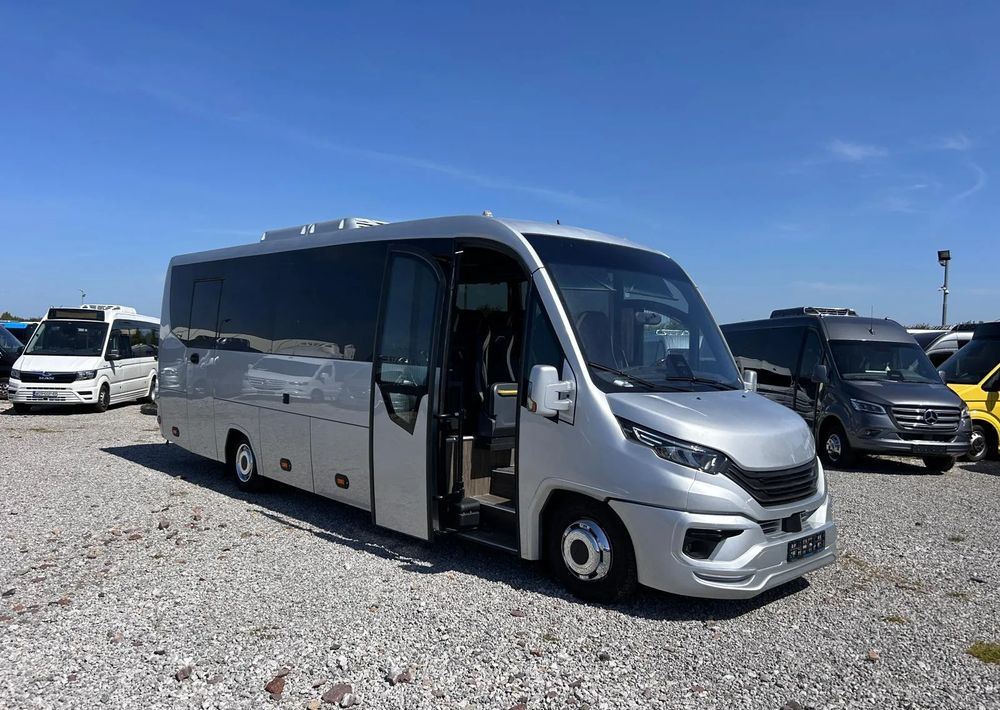 Iveco Daily - Микробус, Пътнически бус: снимка 2 Iveco Daily - Микробус, Пътнически бус: снимка 2