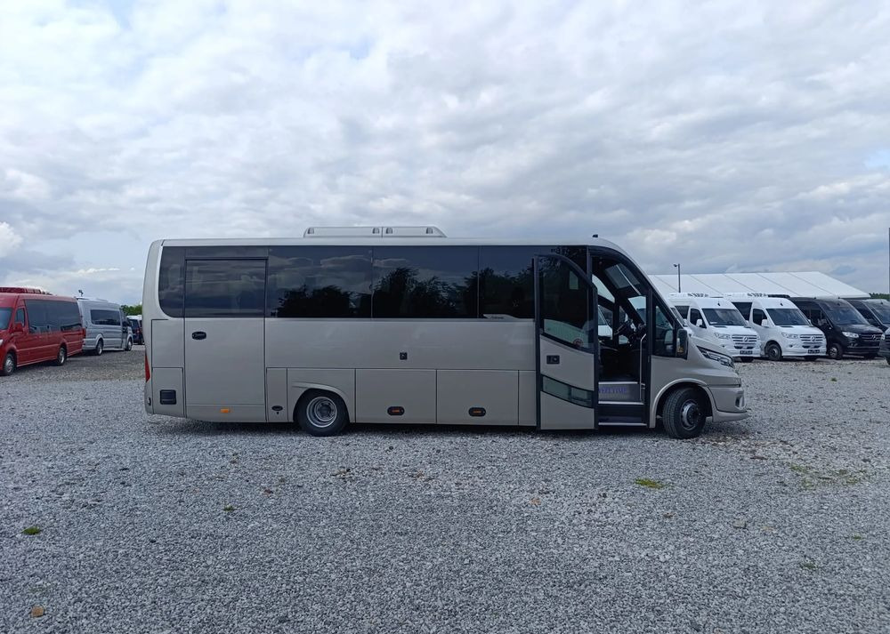 Iveco Mercus Daily 70C21 - Микробус, Пътнически бус: снимка 3 Iveco Mercus Daily 70C21 - Микробус, Пътнически бус: снимка 3