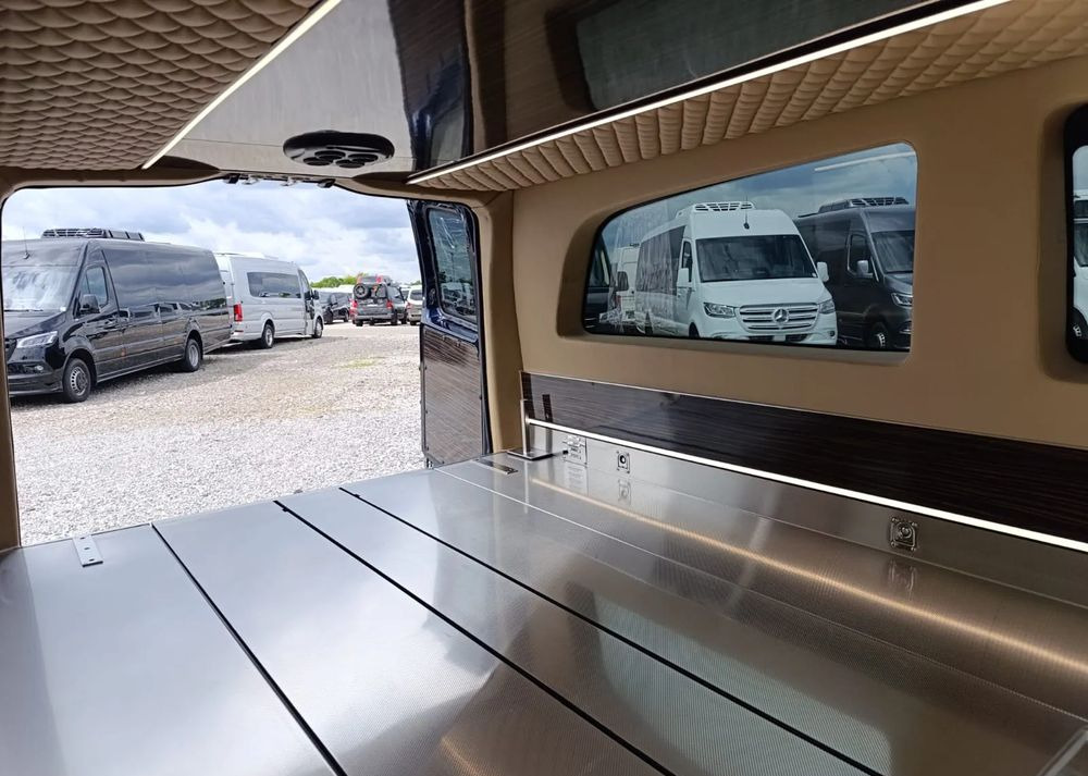 Mercedes-Benz eVito - Лекотоварен автомобил, Електрически бус: снимка 5 Mercedes-Benz eVito - Лекотоварен автомобил, Електрически бус: снимка 5