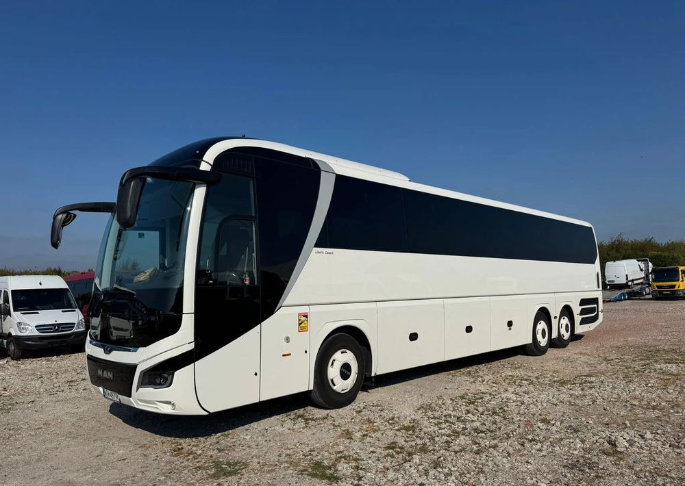 MAN Lions Coach R08 - Туристически автобус: снимка 3 MAN Lions Coach R08 - Туристически автобус: снимка 3