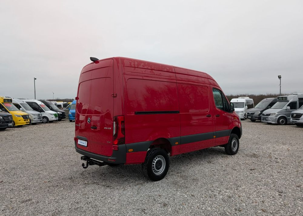 Mercedes-Benz Sprinter 319 - Товарен бус: снимка 4 Mercedes-Benz Sprinter 319 - Товарен бус: снимка 4