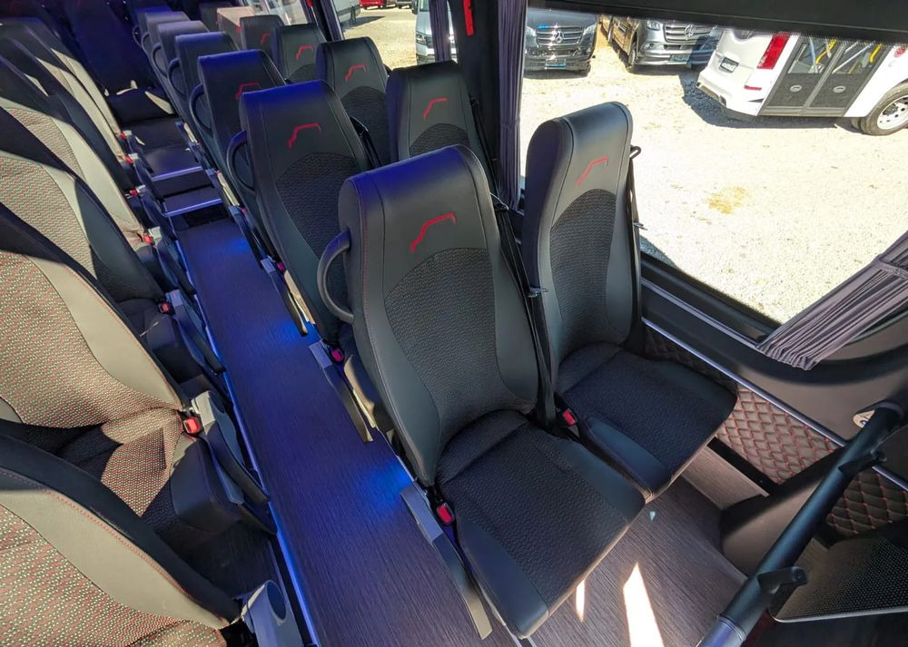Нови Микробус, Пътнически бус Mercedes-Benz Sprinter 517: снимка 19
