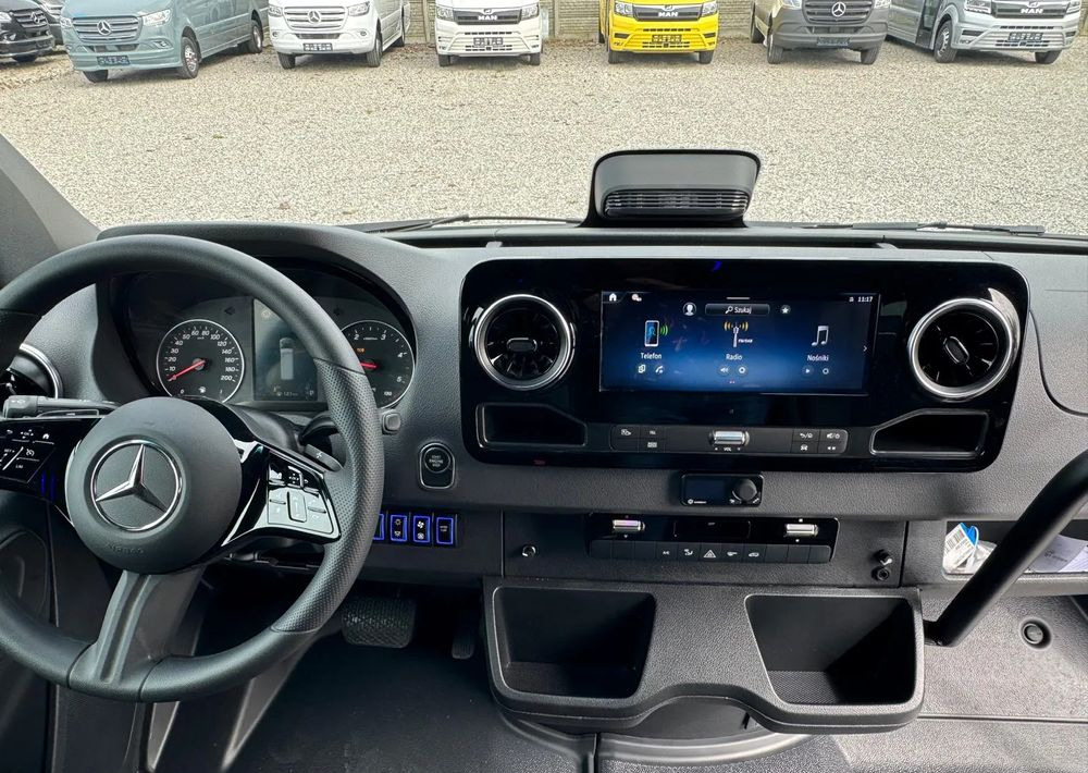 Нови Микробус, Пътнически бус Mercedes-Benz Sprinter 519: снимка 14 Нови Микробус, Пътнически бус Mercedes-Benz Sprinter 519: снимка 14