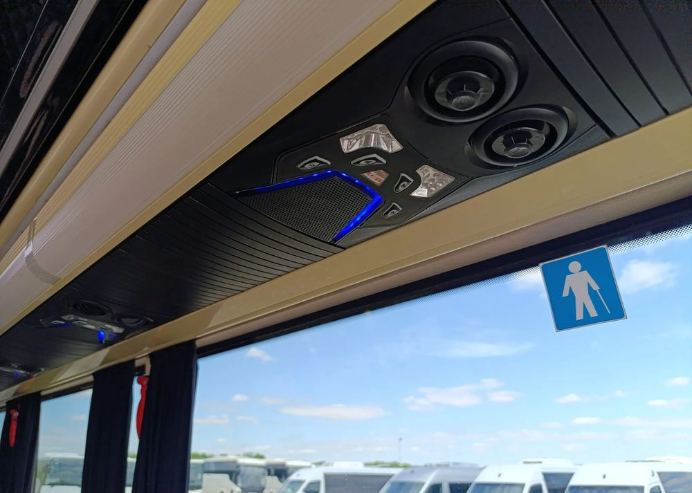 Микробус, Пътнически бус Mercedes-Benz Sprinter 519: снимка 23 Микробус, Пътнически бус Mercedes-Benz Sprinter 519: снимка 23