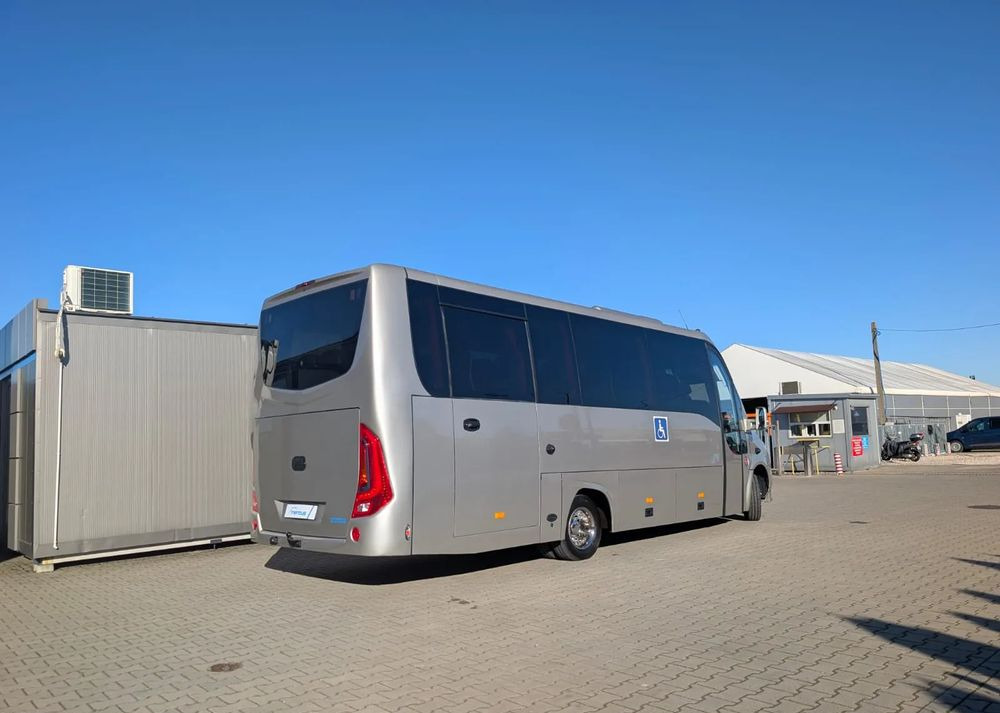 Mercedes-Benz Sprinter 519 - Микробус, Пътнически бус: снимка 3 Mercedes-Benz Sprinter 519 - Микробус, Пътнически бус: снимка 3