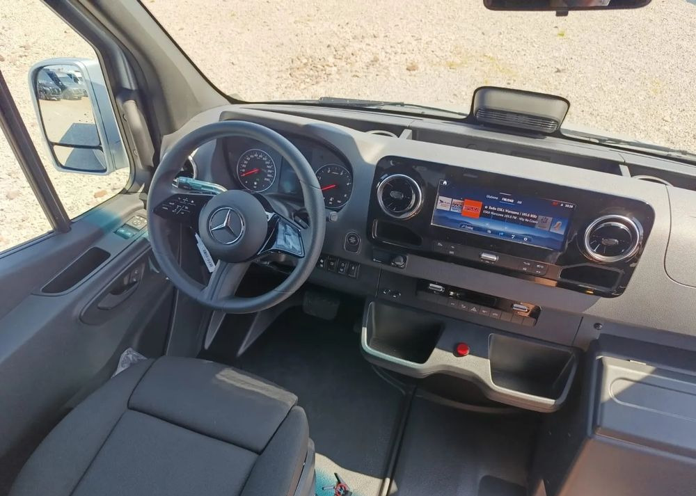 Нови Микробус, Пътнически бус Mercedes-Benz Sprinter 519: снимка 17