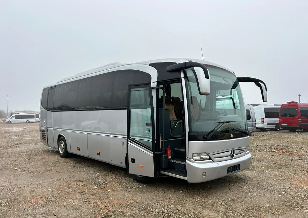 Mercedes-Benz Tourino - Туристически автобус: снимка 2 Mercedes-Benz Tourino - Туристически автобус: снимка 2