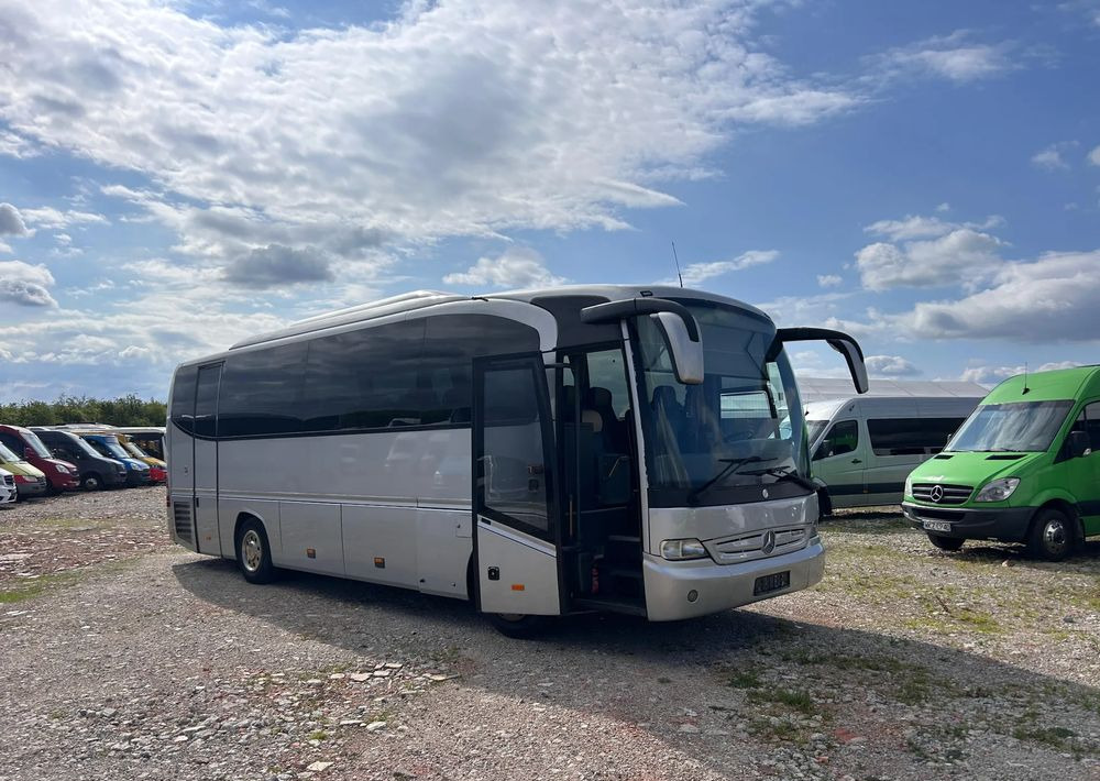 Mercedes-Benz Tourino - Туристически автобус: снимка 1 Mercedes-Benz Tourino - Туристически автобус: снимка 1