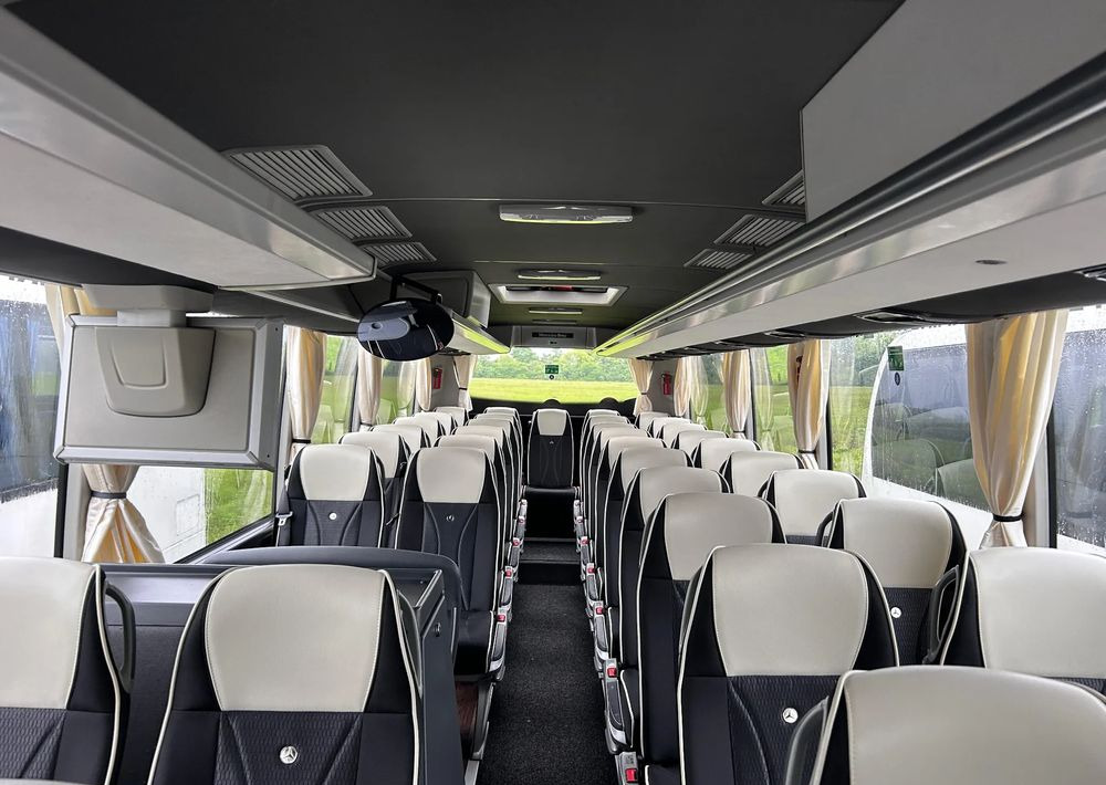 Туристически автобус Mercedes-Benz Tourismo: снимка 19