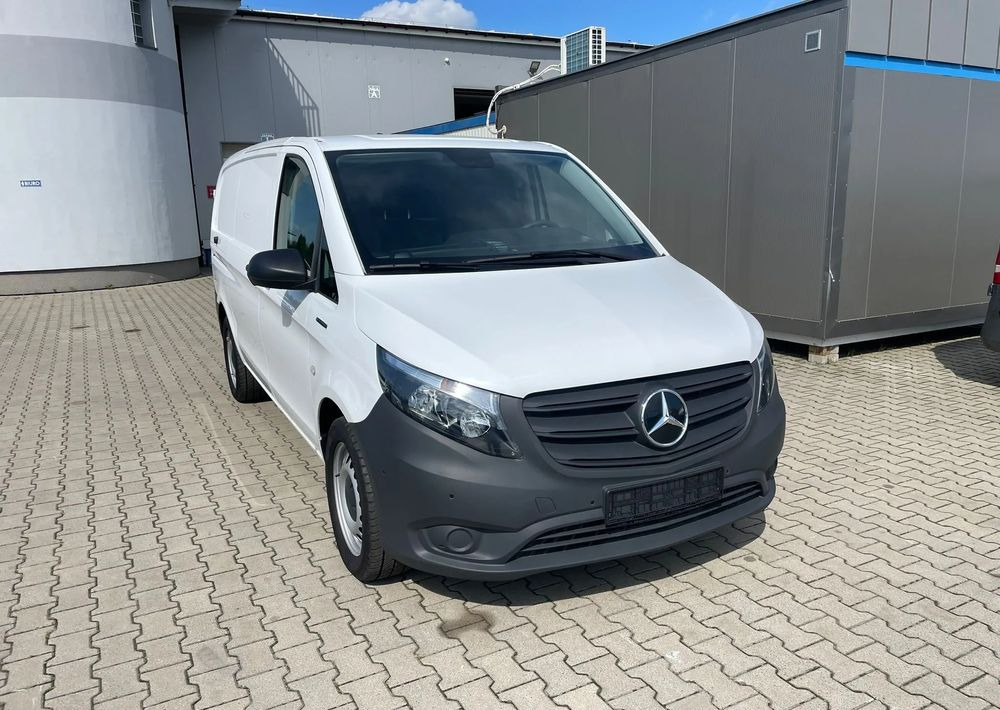 Mercedes-Benz eVito - Товарен бус, Електрически бус: снимка 2 Mercedes-Benz eVito - Товарен бус, Електрически бус: снимка 2