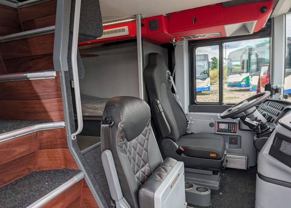 Лизинг на  Van Hool TDX27 Astromega Van Hool TDX27 Astromega: снимка 18