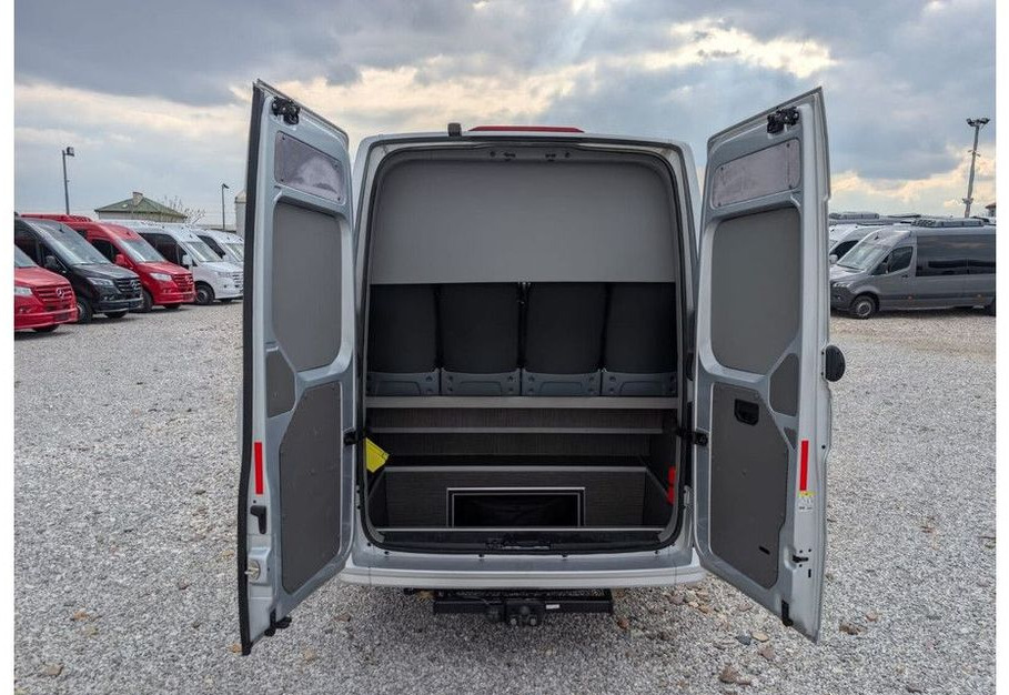 Volkswagen Crafter - Микробус, Пътнически бус: снимка 5 Volkswagen Crafter - Микробус, Пътнически бус: снимка 5