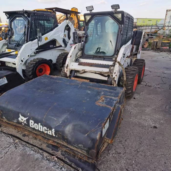 BOBCAT s160 - Мини челен товарач: снимка 2 BOBCAT s160 - Мини челен товарач: снимка 2