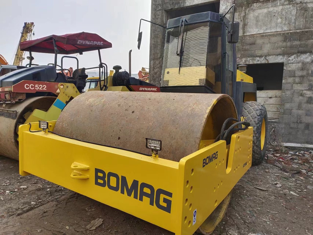 BOMAG BW217D-2 - Компактор: снимка 4 BOMAG BW217D-2 - Компактор: снимка 4