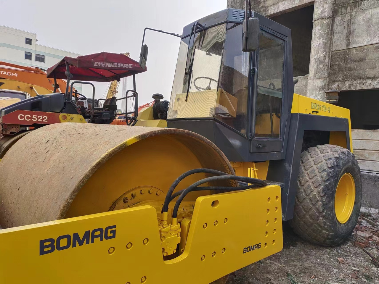 BOMAG BW217D - Компактор: снимка 1 BOMAG BW217D - Компактор: снимка 1