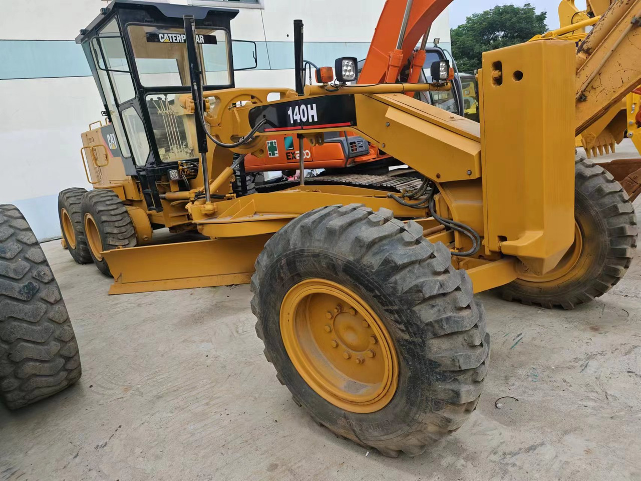 CAT 140H - Грейдер: снимка 3 CAT 140H - Грейдер: снимка 3