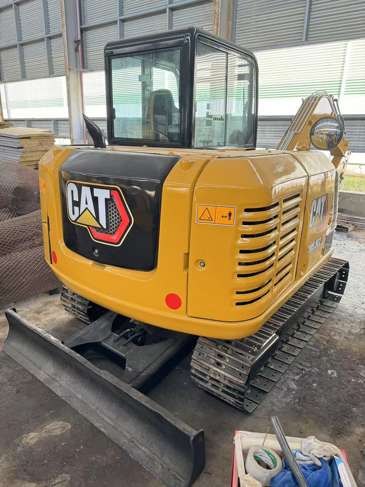 CATERPILLAR 305.5E2 - Мини багер: снимка 2 CATERPILLAR 305.5E2 - Мини багер: снимка 2