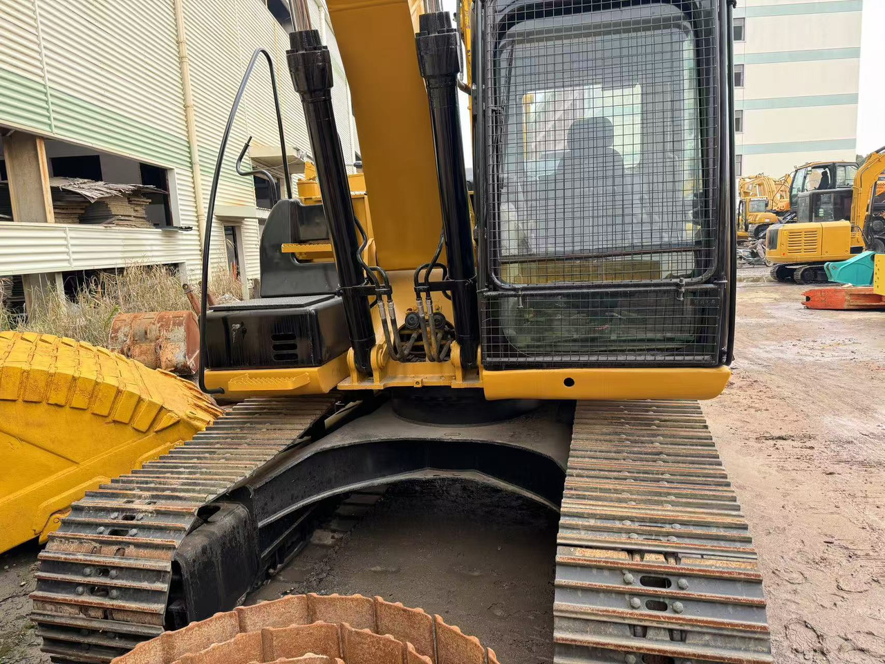 CATERPILLAR 315D2 - Верижен багер: снимка 3 CATERPILLAR 315D2 - Верижен багер: снимка 3