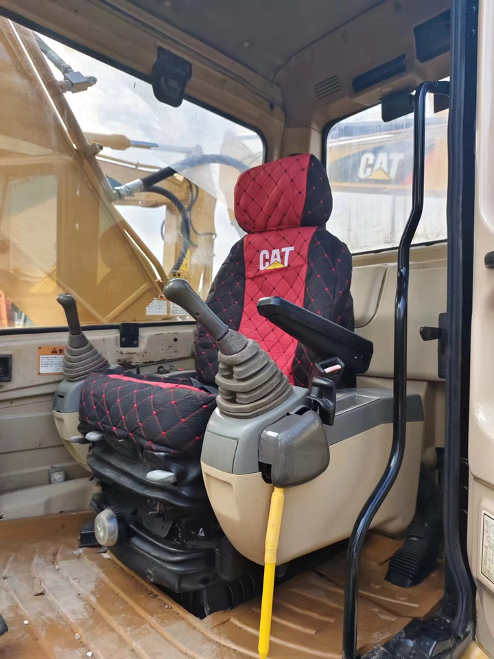 CATERPILLAR CAT 320BL - Верижен багер: снимка 5 CATERPILLAR CAT 320BL - Верижен багер: снимка 5