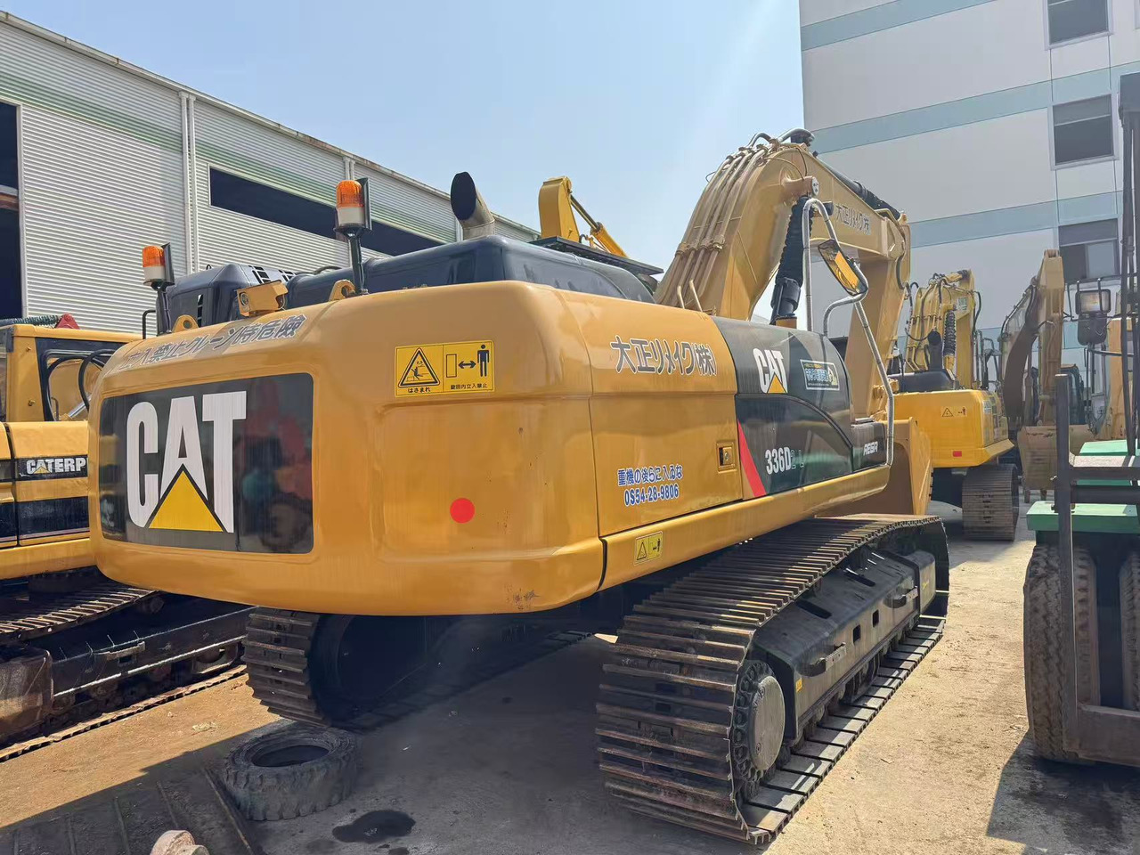 CATERPILLAR CAT 336 336D2 - Верижен багер: снимка 1 CATERPILLAR CAT 336 336D2 - Верижен багер: снимка 1