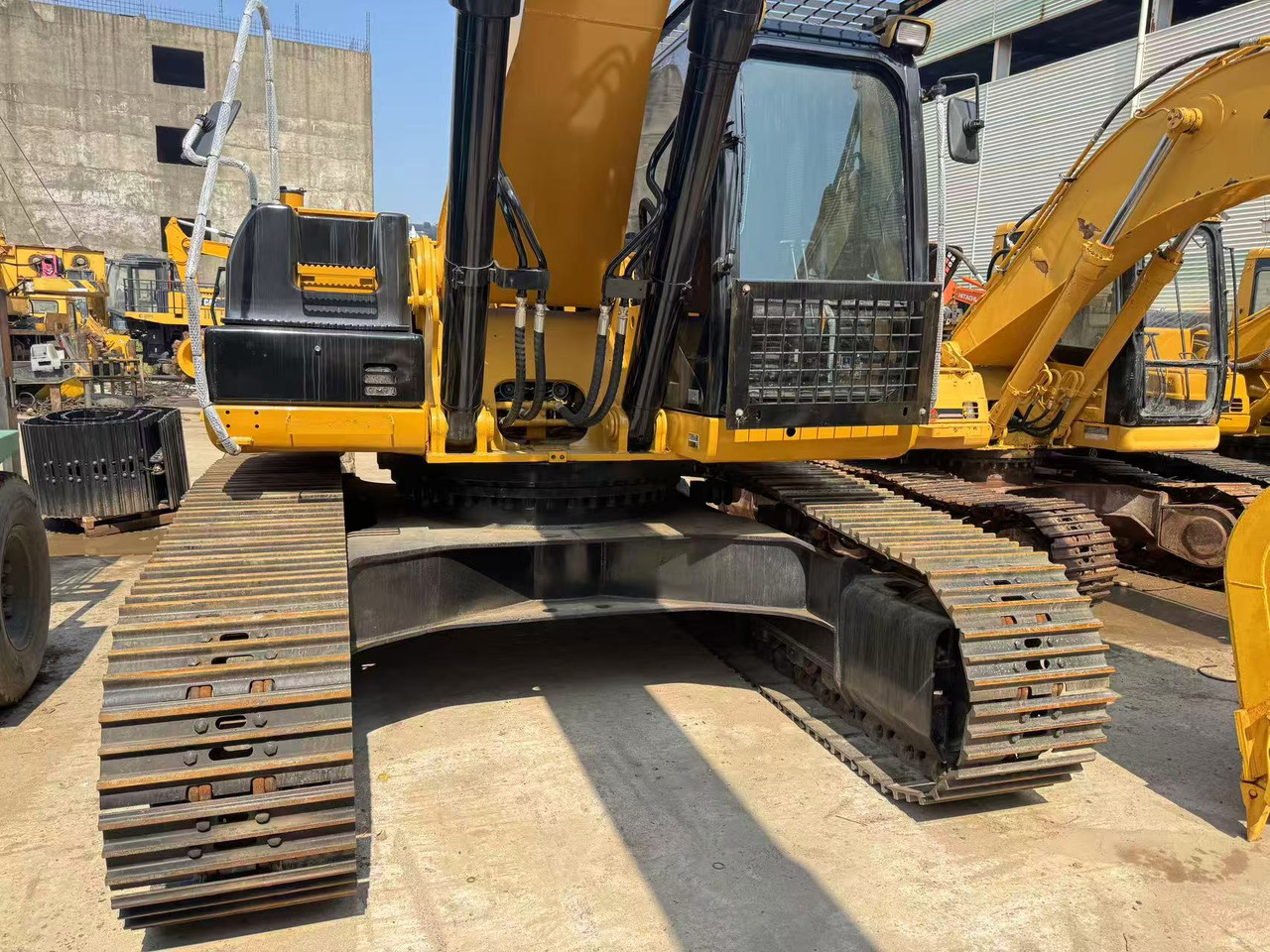 CATERPILLAR CAT 336 336D2 - Верижен багер: снимка 4 CATERPILLAR CAT 336 336D2 - Верижен багер: снимка 4