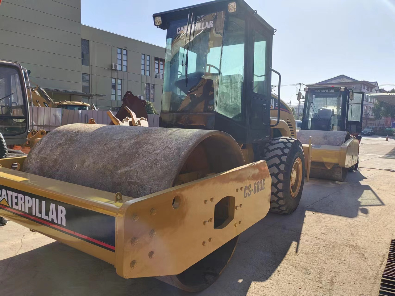 CATERPILLAR CS683E - Компактор: снимка 2 CATERPILLAR CS683E - Компактор: снимка 2