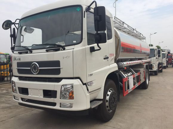 DONGFENG Tank truck - Камион цистерна: снимка 1 DONGFENG Tank truck - Камион цистерна: снимка 1