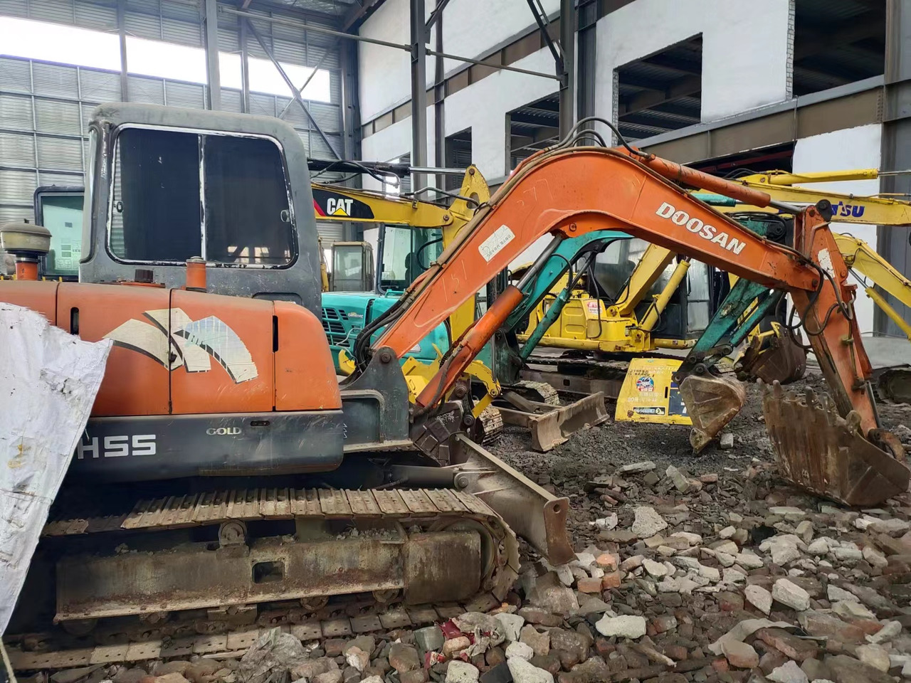 DOOSAN DH55 - Мини багер: снимка 1 DOOSAN DH55 - Мини багер: снимка 1