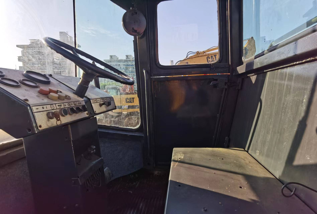 DYNAPAC CA30D - Компактор: снимка 3 DYNAPAC CA30D - Компактор: снимка 3