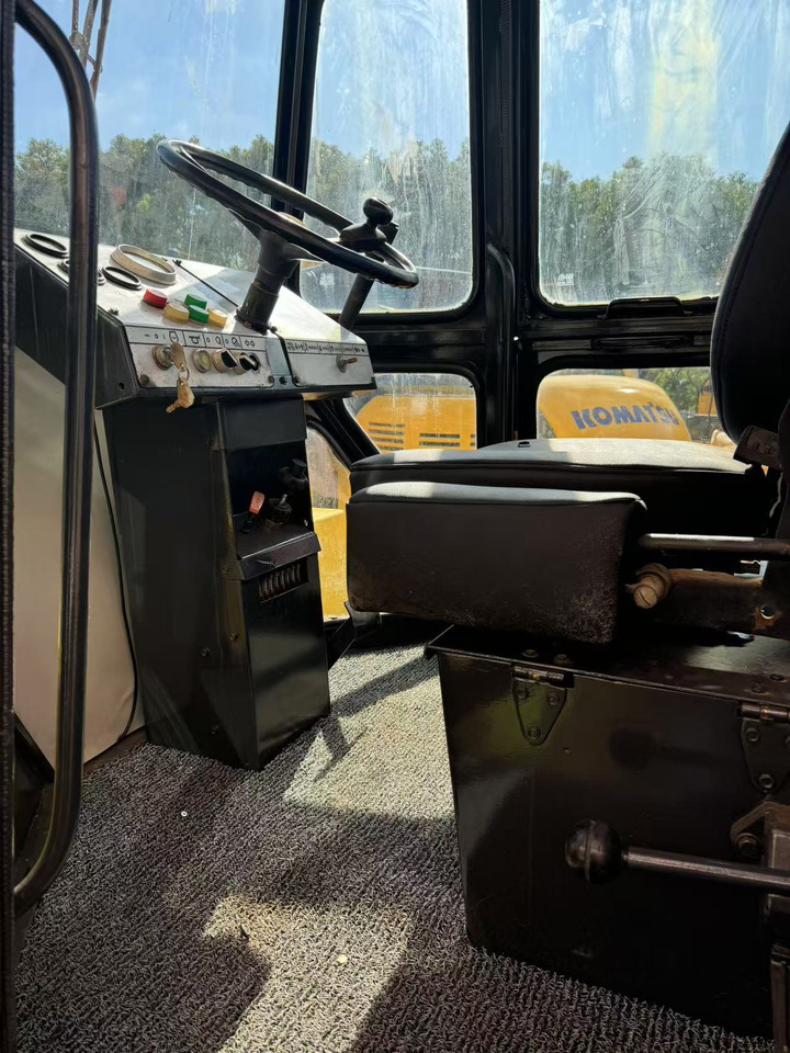DYNAPAC CA30D - Компактор: снимка 4 DYNAPAC CA30D - Компактор: снимка 4