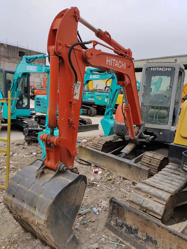 HITACHI ZX40U - Мини багер: снимка 2 HITACHI ZX40U - Мини багер: снимка 2