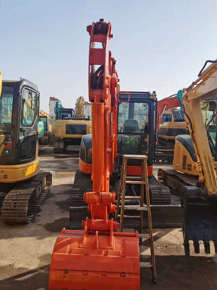 HITACHI ZX55 - Мини багер: снимка 2 HITACHI ZX55 - Мини багер: снимка 2