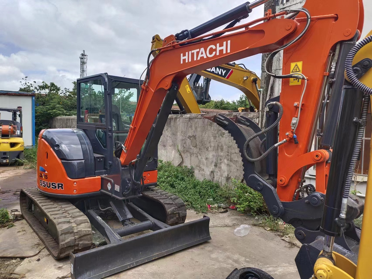 HITACHI ZX55 USR-5A - Мини багер: снимка 4 HITACHI ZX55 USR-5A - Мини багер: снимка 4