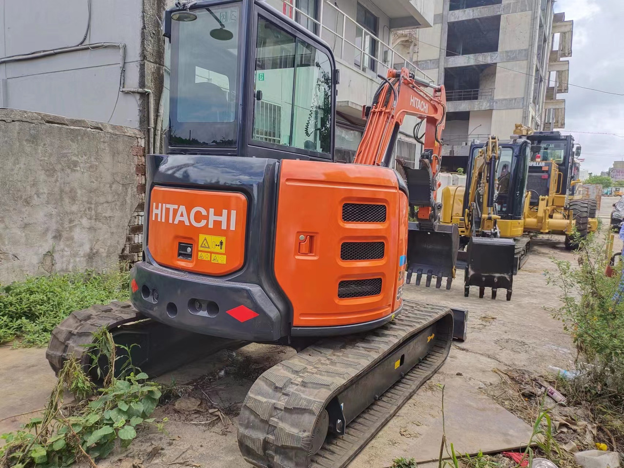 HITACHI ZX55 USR-5A - Мини багер: снимка 3 HITACHI ZX55 USR-5A - Мини багер: снимка 3