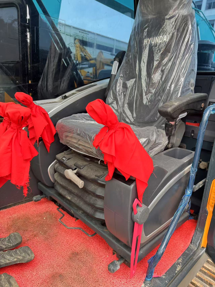 HYUNDAI R220LC-9S - Верижен багер: снимка 3 HYUNDAI R220LC-9S - Верижен багер: снимка 3