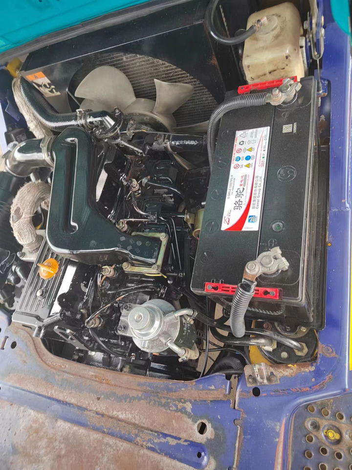 Лизинг на KOMATSU FD30 KOMATSU FD30: снимка 6