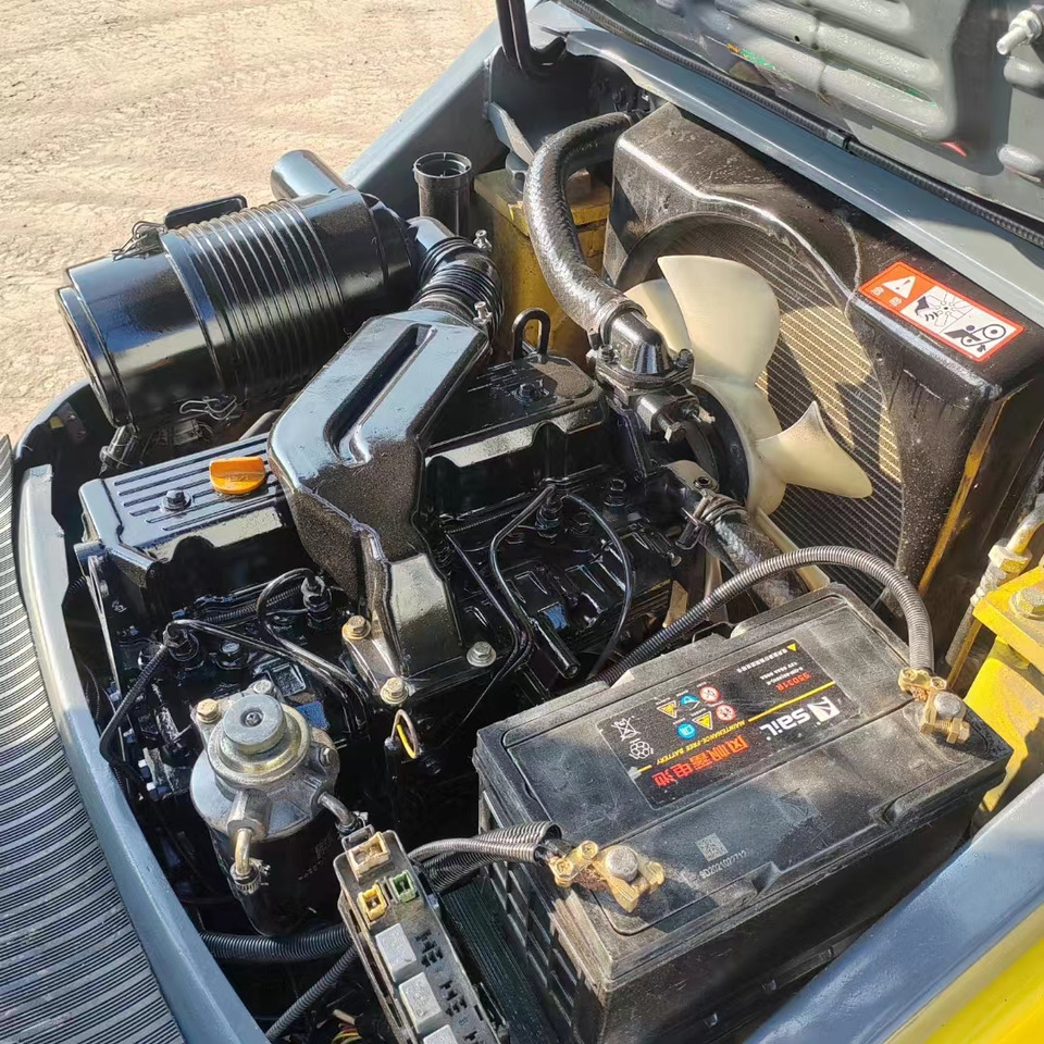 Лизинг на KOMATSU FD30 KOMATSU FD30: снимка 6