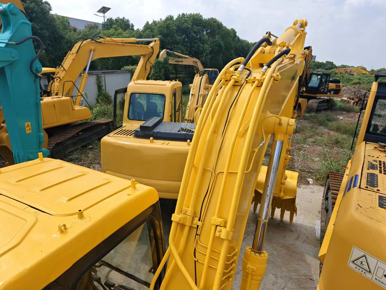 KOMATSU PC120-6 - Верижен багер: снимка 2 KOMATSU PC120-6 - Верижен багер: снимка 2