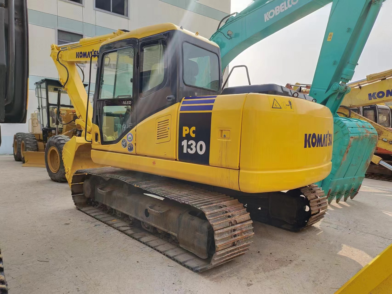 KOMATSU PC130-7 - Верижен багер: снимка 4 KOMATSU PC130-7 - Верижен багер: снимка 4